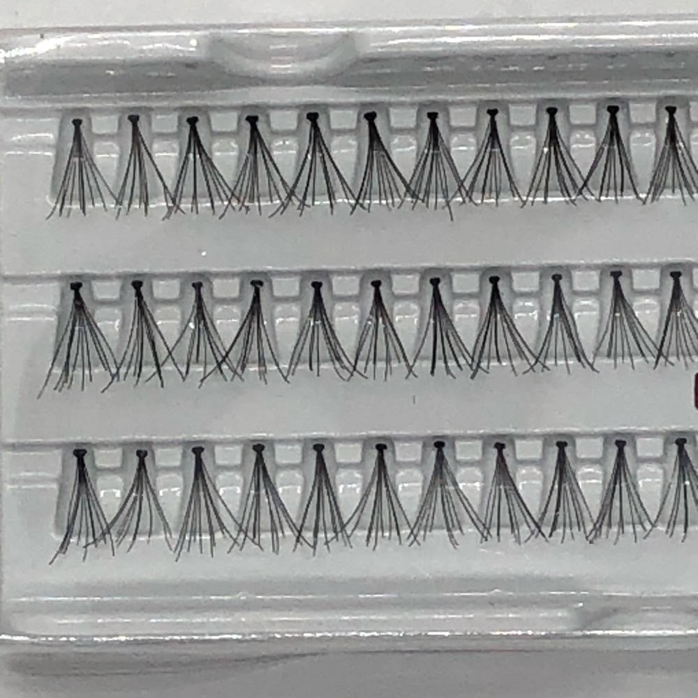False Eyelashes bundle - Picture 5 of 7